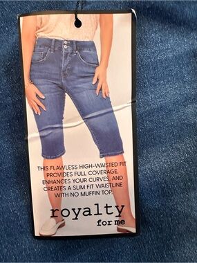 Size Plus 24W Royalty For Me Dark Blue Cropped Stretch Jeans